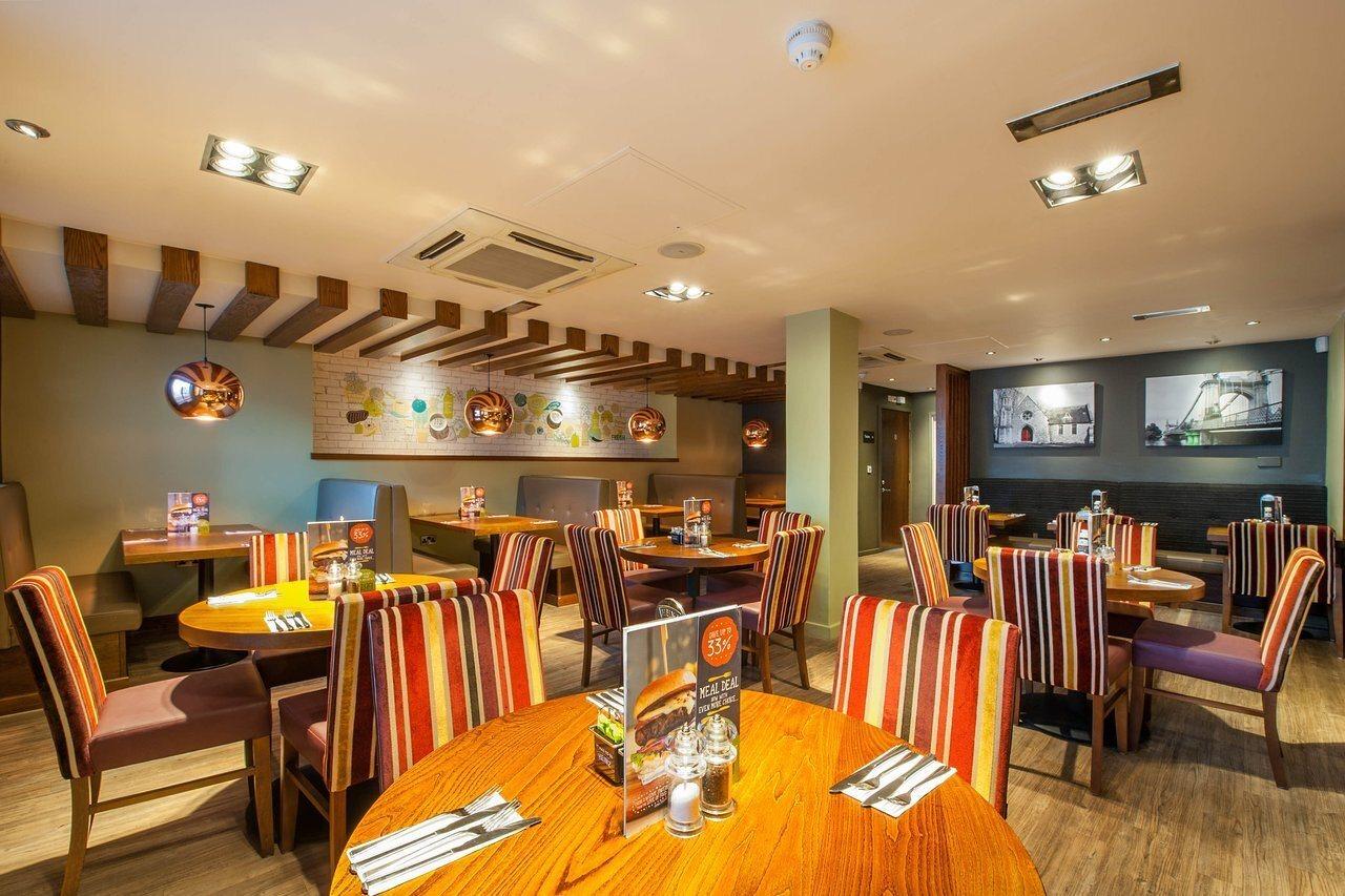 Premier Inn London Hammersmith Екстер'єр фото