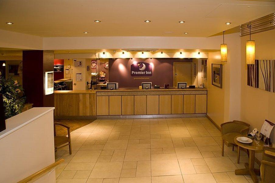 Premier Inn London Hammersmith Екстер'єр фото