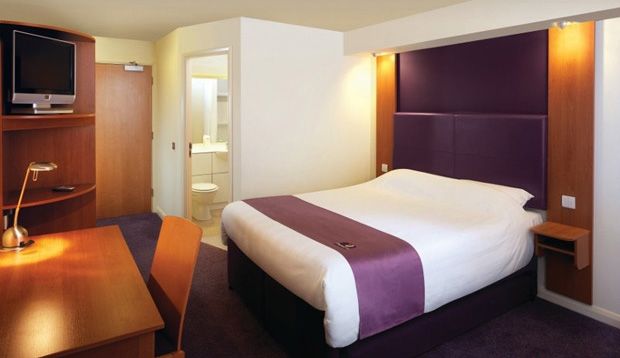 Premier Inn London Hammersmith Екстер'єр фото